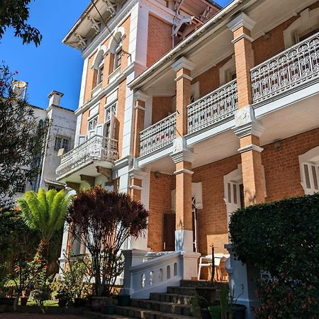 Le Manoir Bed and Breakfast Antananarivo Exteriör bild
