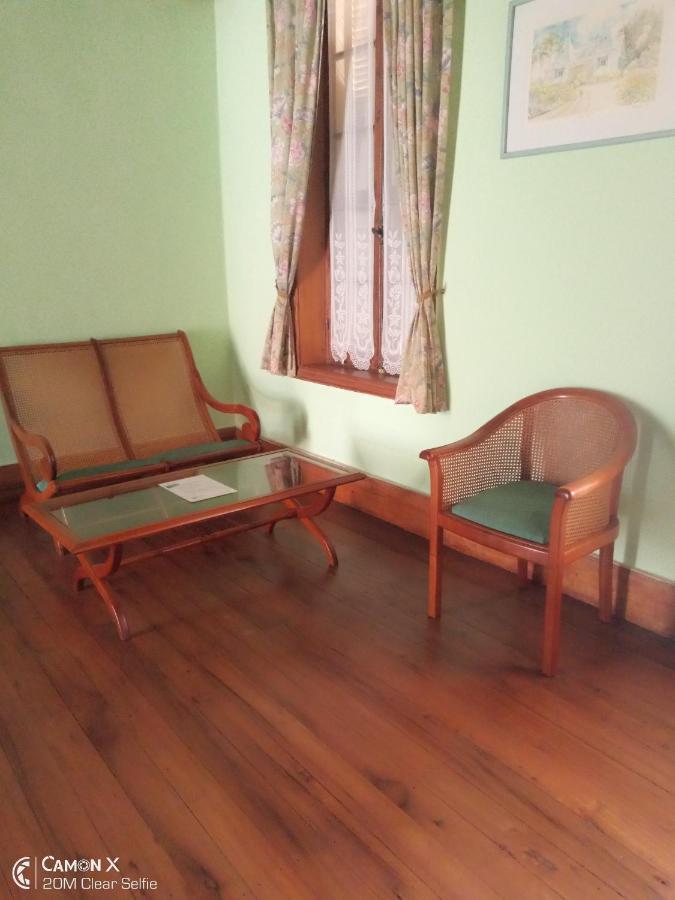 Le Manoir Bed and Breakfast Antananarivo Exteriör bild