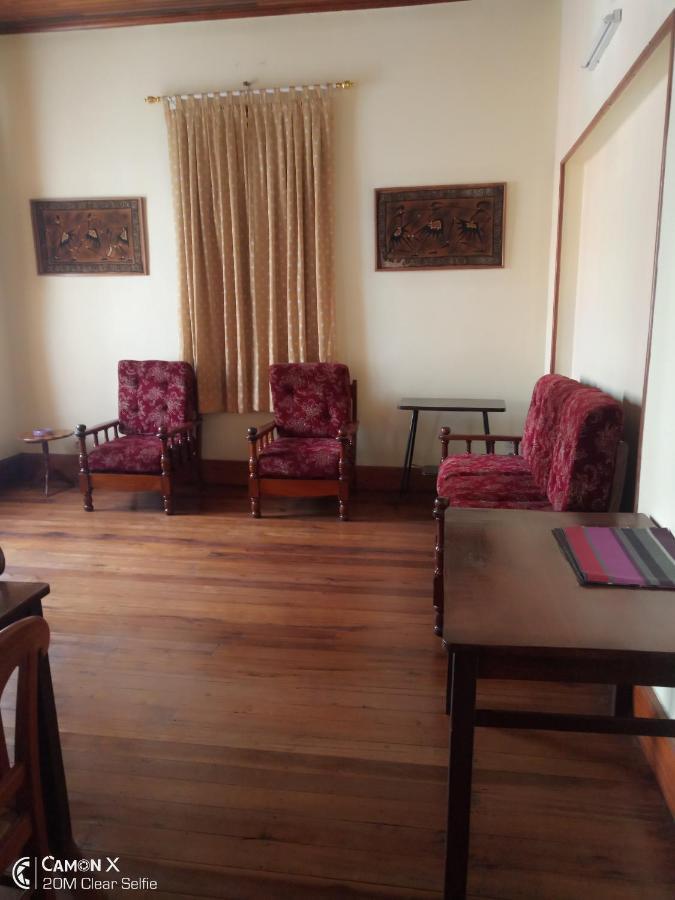 Le Manoir Bed and Breakfast Antananarivo Exteriör bild