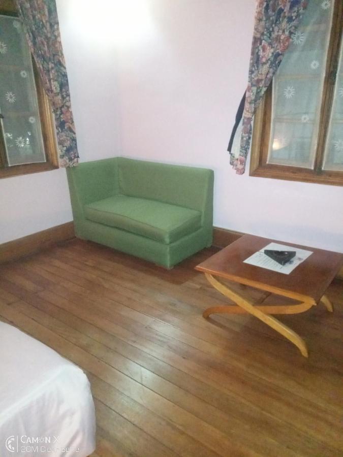 Le Manoir Bed and Breakfast Antananarivo Exteriör bild